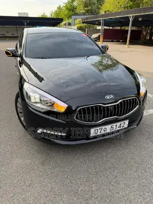 Kia K3000 2014 Noir