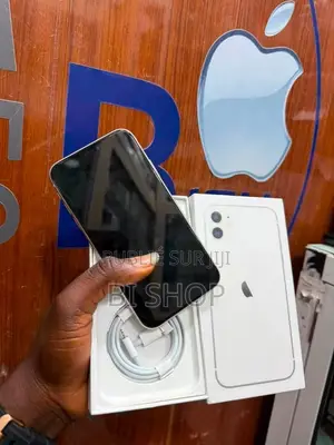 Nouveau Apple iPhone 11 64 GB Blanc