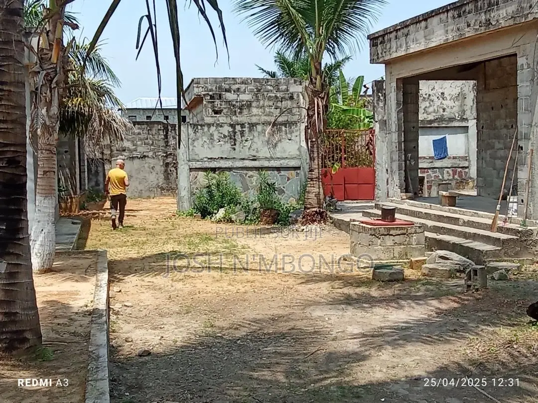 5chbre Appartement dans Propriétaire, Lumumba à Vendre