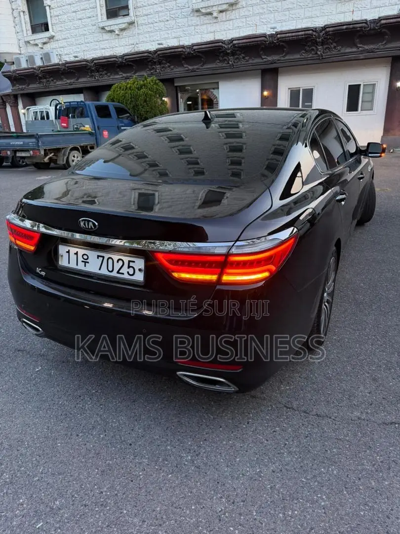Kia K3000 2014 Gris