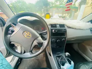 Toyota Corolla 2016 Noir