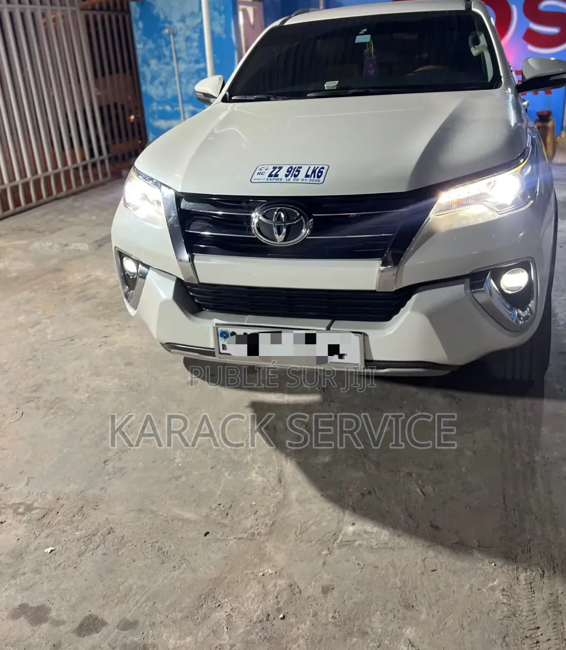 Toyota Fortuner 2019 Gris