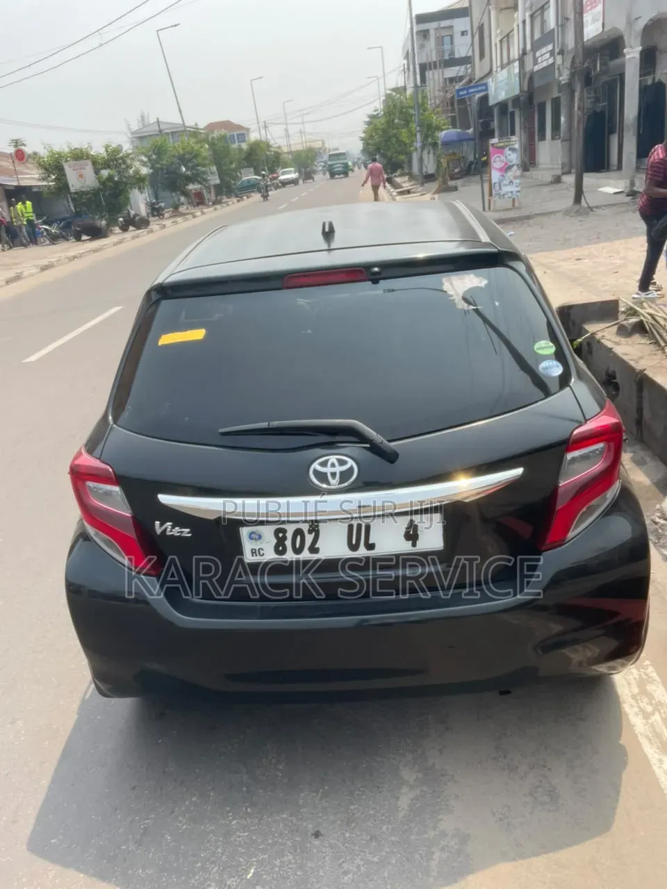 Toyota Yaris 2016 Noir