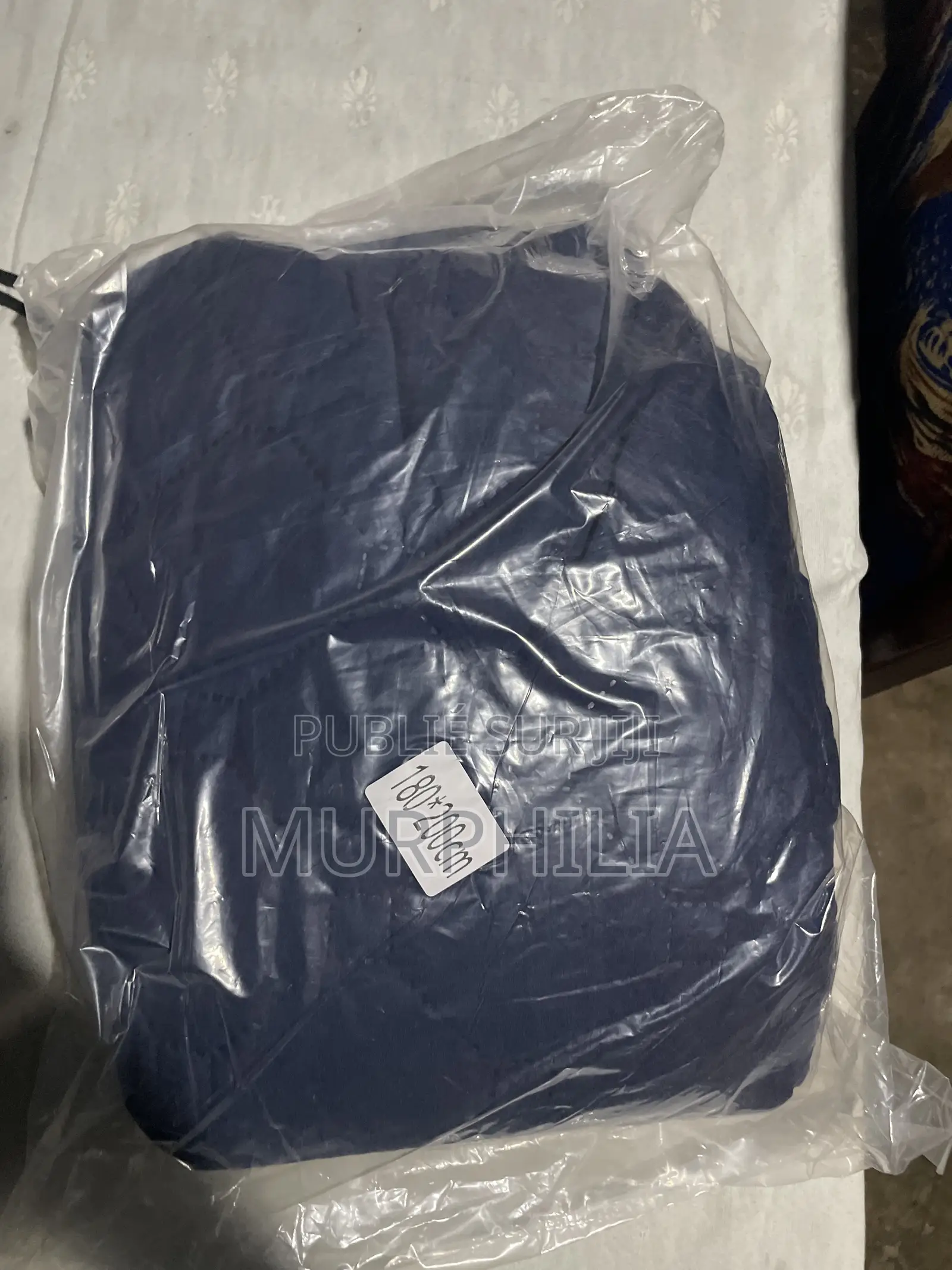  Couvre-Lit / Housse Protège-Matelas Imperméable 3 Places 8 500fcfa 