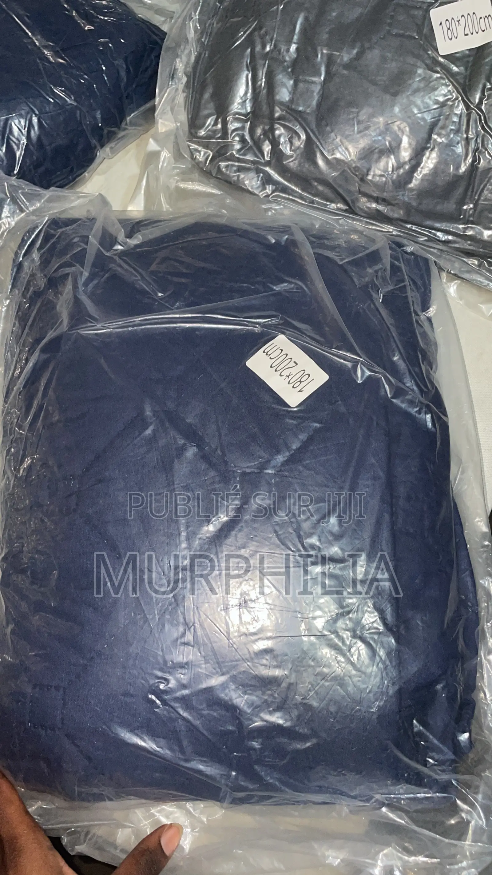  Couvre-Lit / Housse Protège-Matelas Imperméable 3 Places 8 500fcfa 