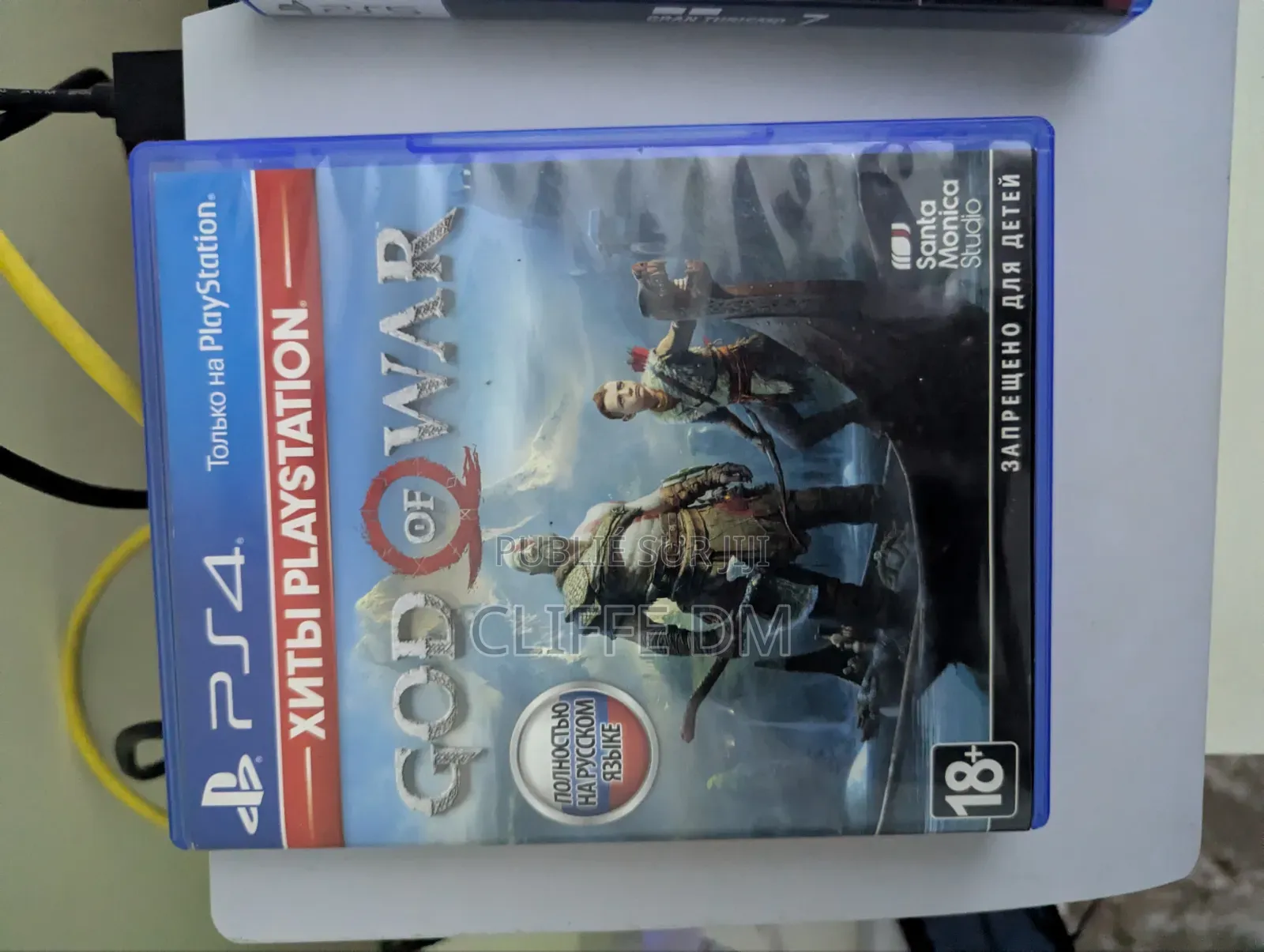 PS5 Slim Avec 3 Manettes Et 5 Jeux