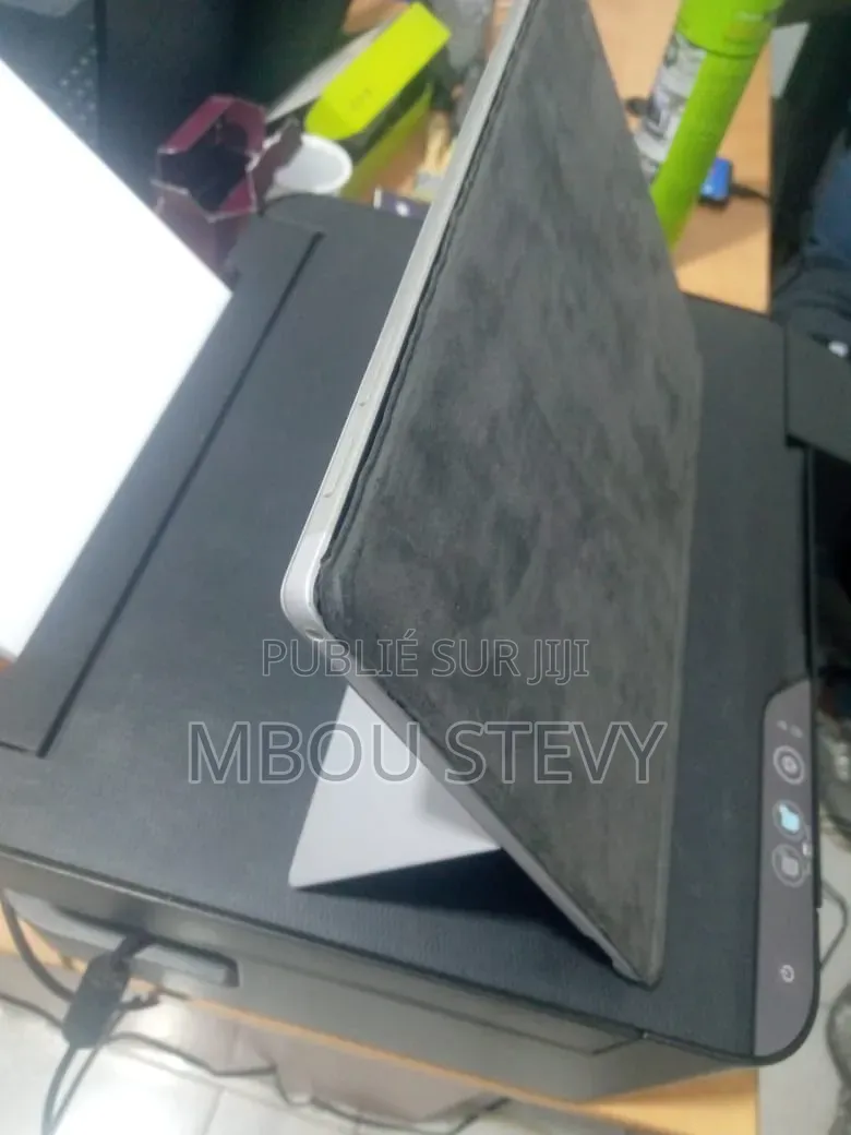 Microsoft Surface Laptop 7 8GB Intel Core i5 SSD 256GB