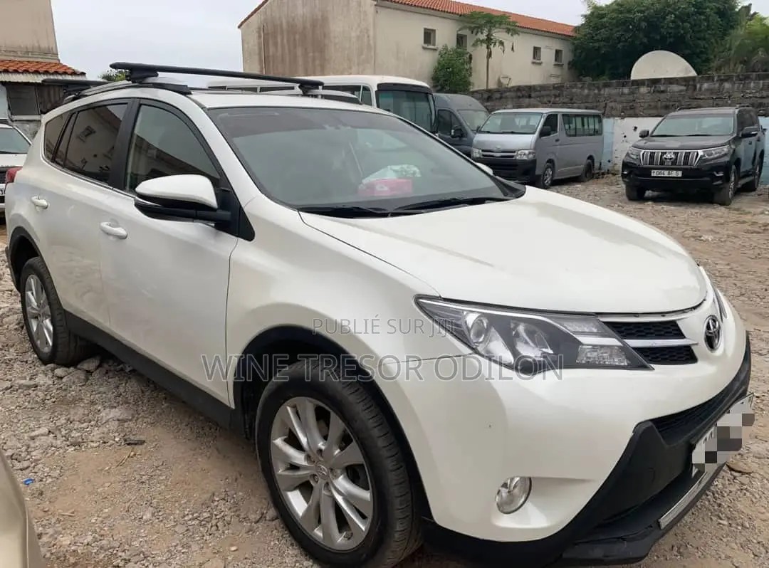 Toyota RAV4 Limited 4dr SUV (2.5L 4cyl 6A) 2015 Blanc