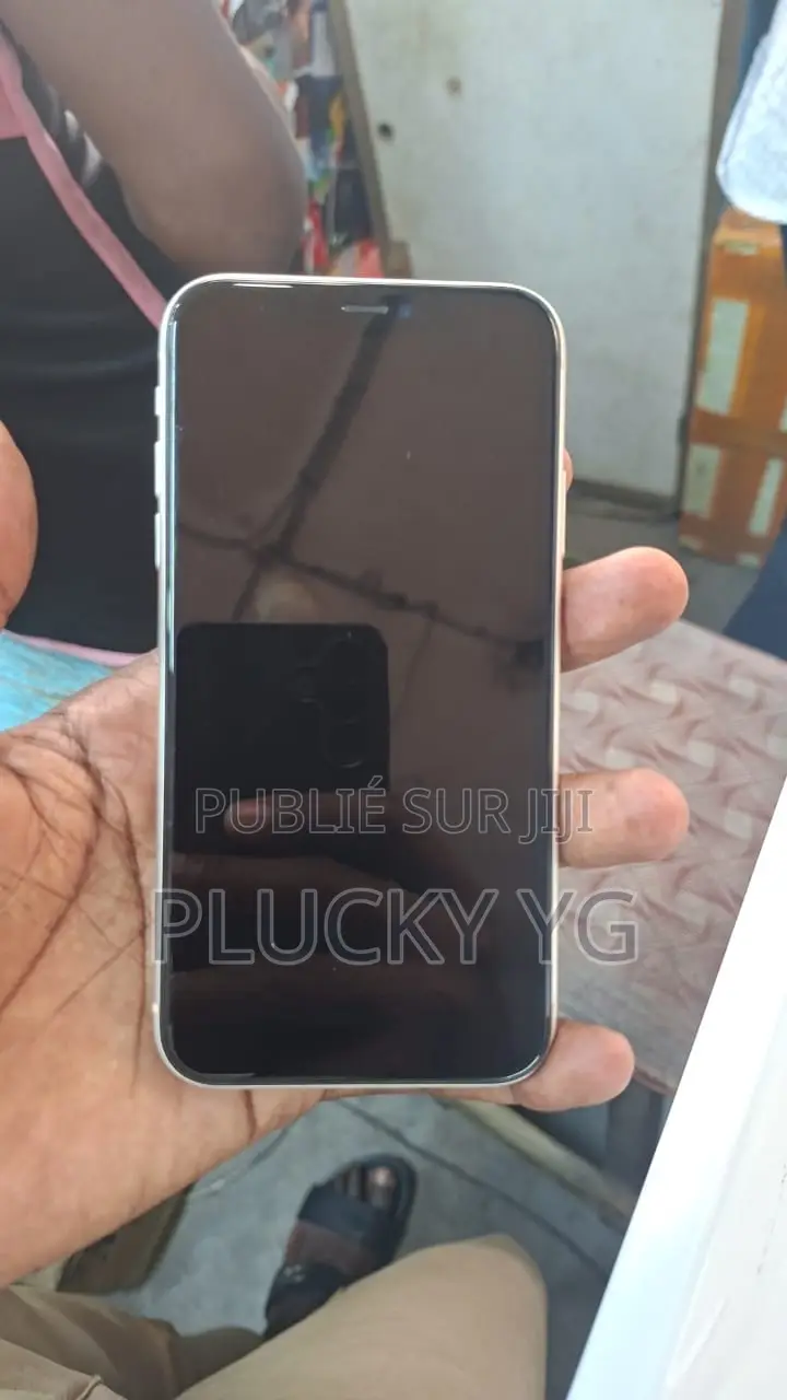 Nouveau Apple iPhone 11 128 GB Autre