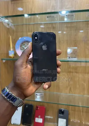 Apple iPhone X 64 GB Noir