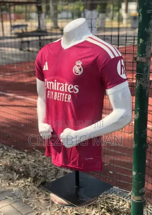 Maillots Pour La Session 26-27