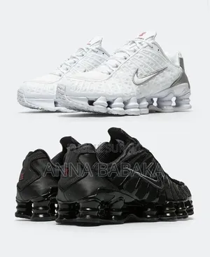 Basket Mixte Toute Les Tailles Et Toutes Les Couleurs Noire Blanche
