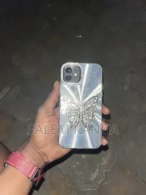Apple iPhone 12 64 GB Gris
