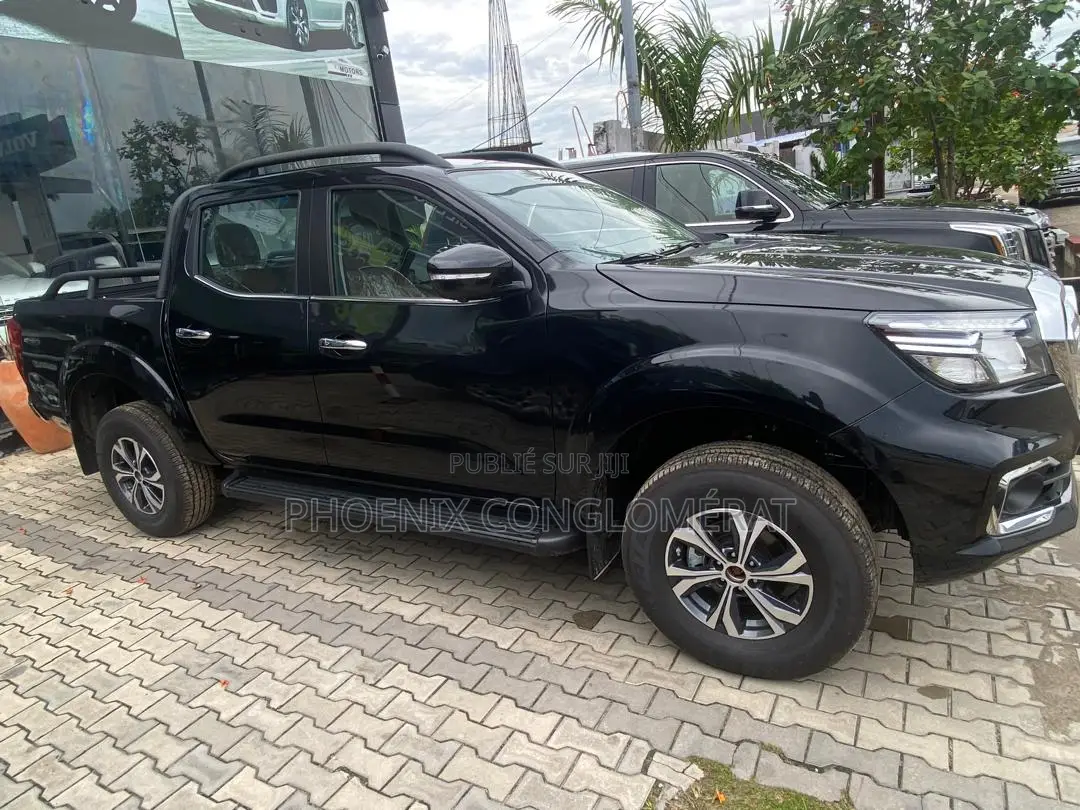 Dongfeng Rich 6 2023 Noir