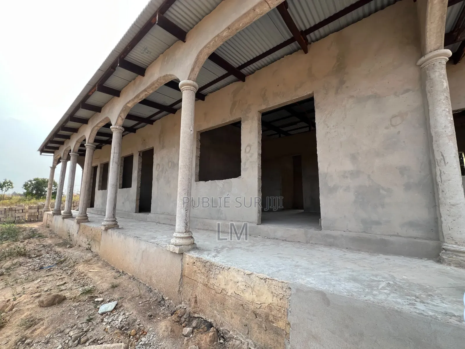 Maison en Construction 3 Apparts + Studio — Docs Complets Brazzaville
