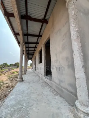 Maison en Construction 3 Apparts + Studio — Docs Complets Brazzaville
