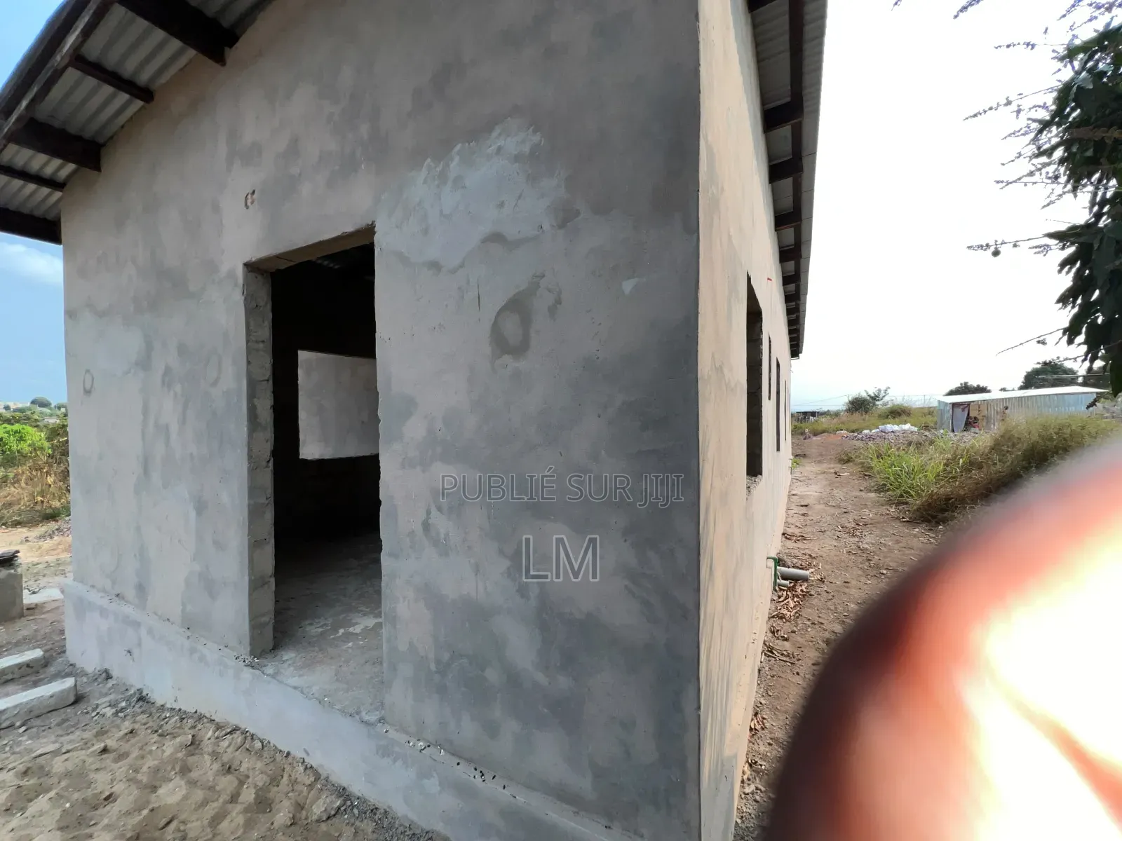 Maison en Construction 3 Apparts + Studio — Docs Complets Brazzaville