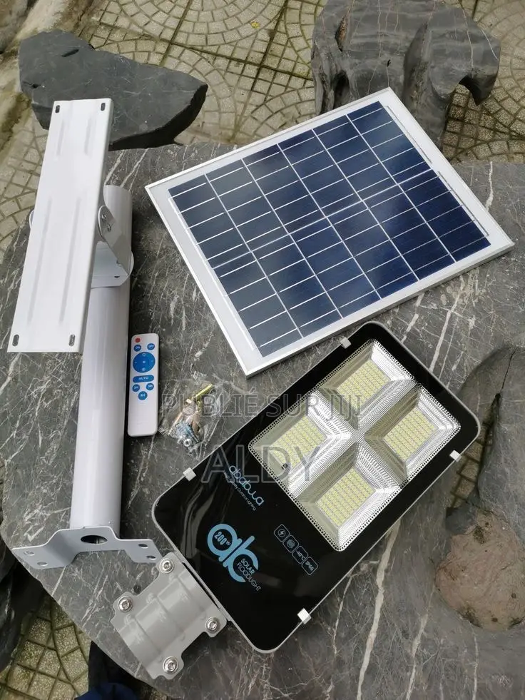 Lampadaire Solaire 100w