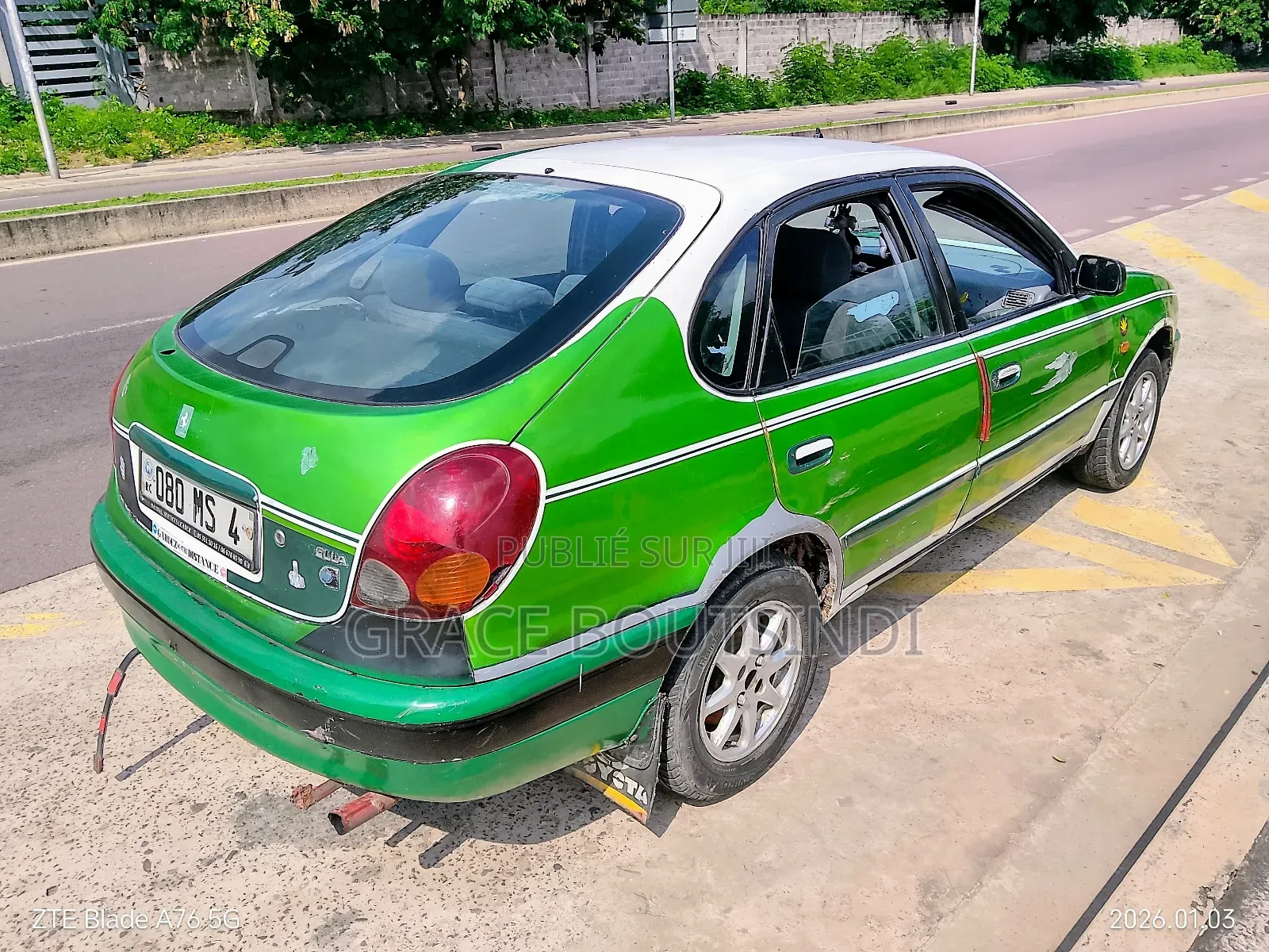 Toyota Corolla Liftback 2002 Vert