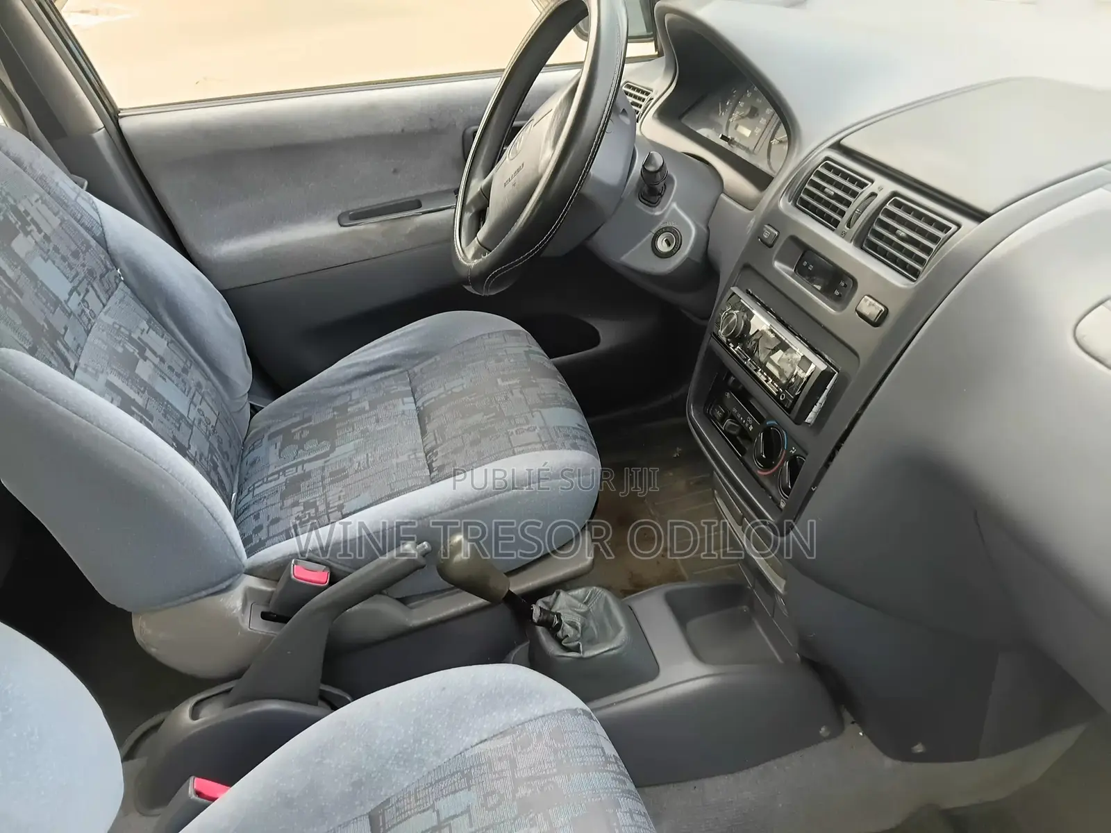 Toyota Picnic 2.0 FWD 2000 Gris