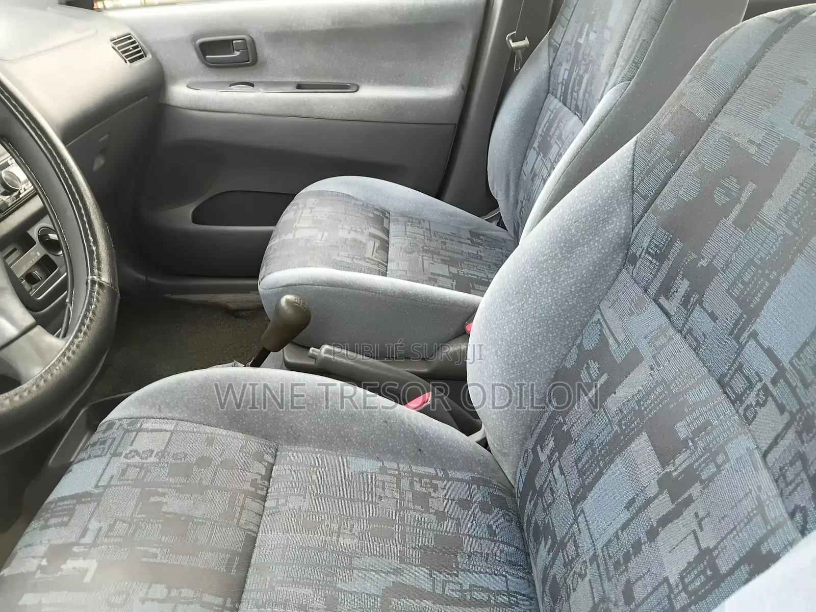 Toyota Picnic 2.0 FWD 2000 Gris