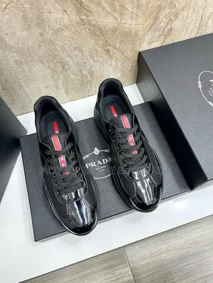 Baskets Prada