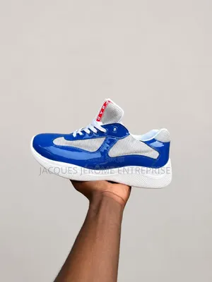 Baskets Prada