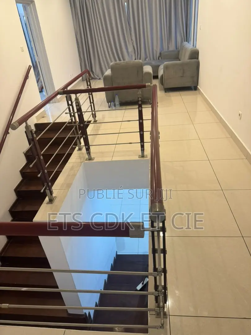 Meublé 4chbre Villa dans Cdk/Cg/16, Lumumba à Louer