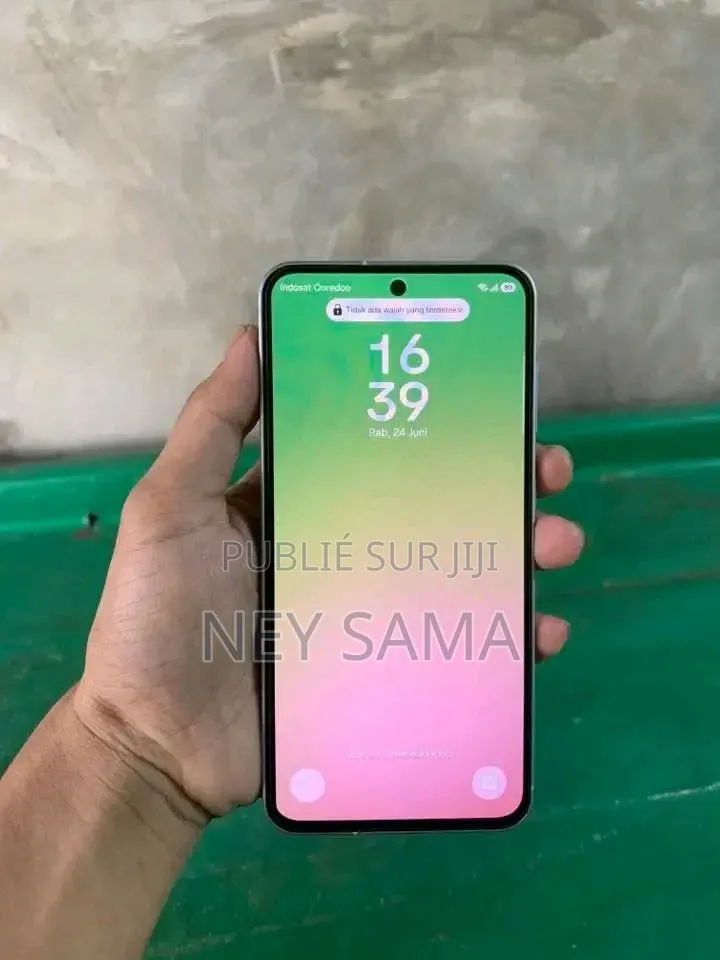 Nouveau Samsung Galaxy A56 128 GB Gris