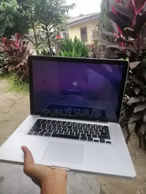Ordinateur portable Apple MacBook Pro 2011 4GB Intel Core i7 SSD 512GB