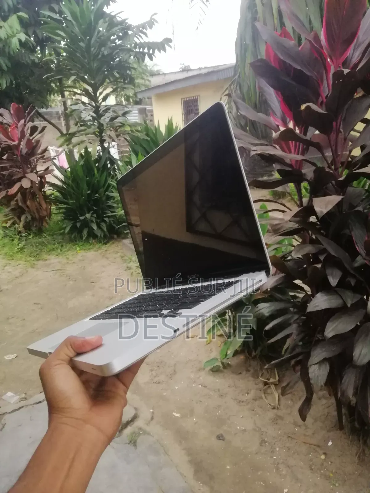 Ordinateur portable Apple MacBook Pro 2011 4GB Intel Core i7 SSD 512GB
