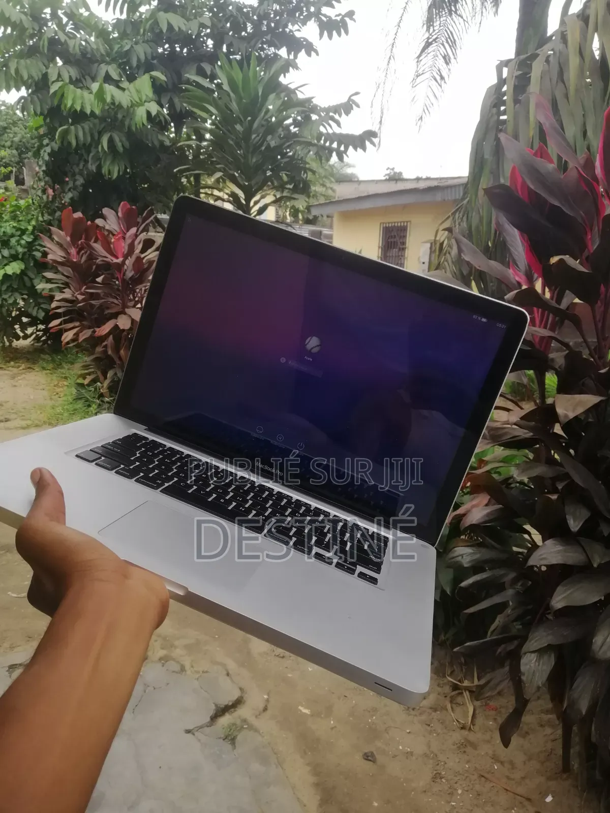 Ordinateur portable Apple MacBook Pro 2011 4GB Intel Core i7 SSD 512GB