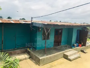 Parcelle À Vendre + Maison