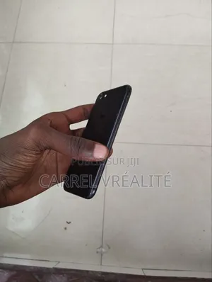 Apple iPhone 7 128 GB Noir