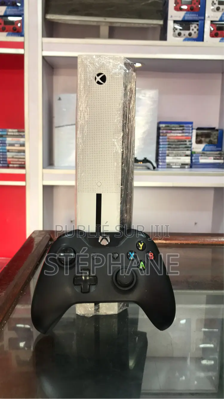 Xbox One S