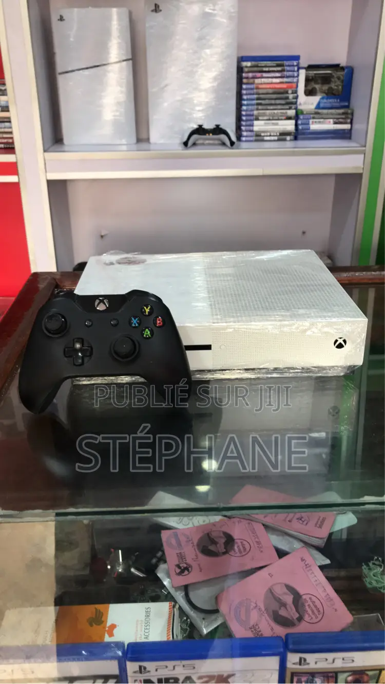 Xbox One S