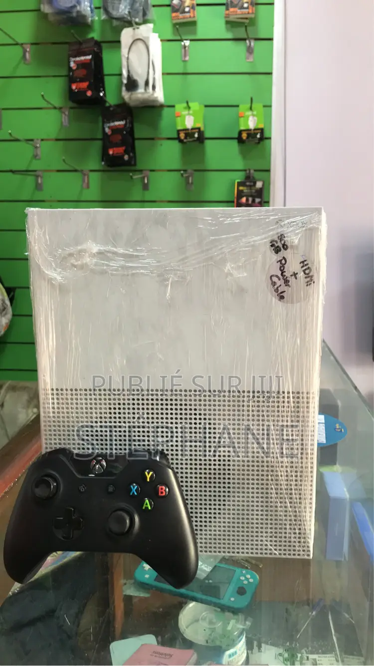 Xbox One S