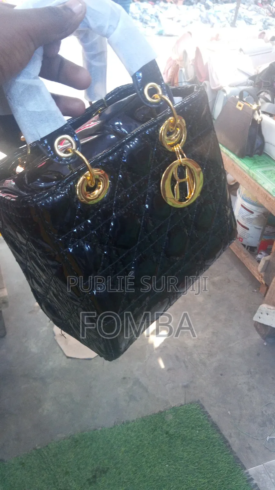Sacs À Main Dior Femme Vernisé Et Non Vernisé De Plusieurs Couleurs