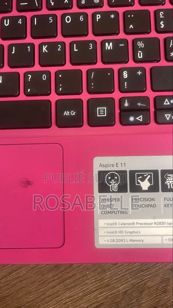 Ordinateur portable Acer AcerNote Pro 4GB Intel SSD 128GB