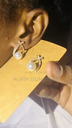 Boucles D’oreilles Simple