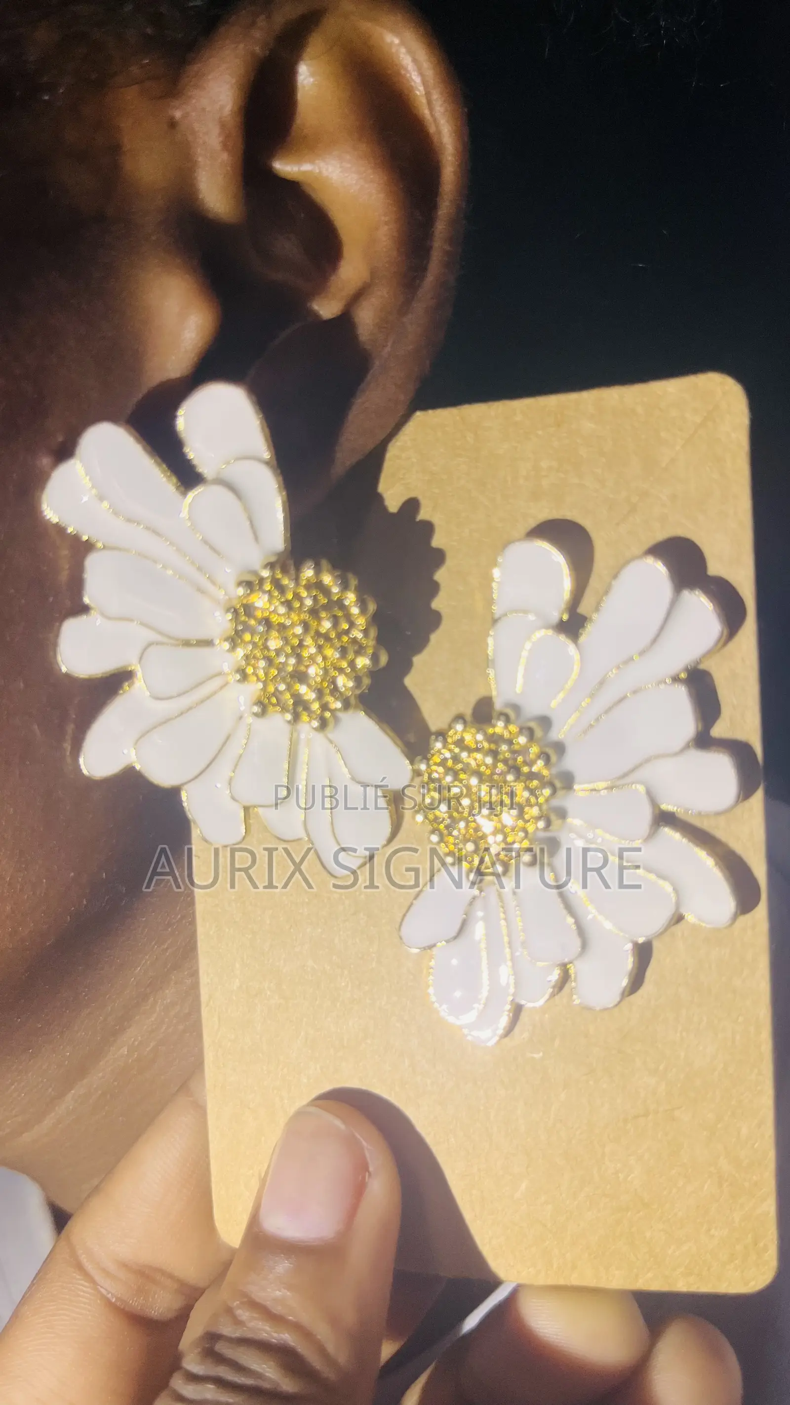 Boucles D’oreilles Fleurs