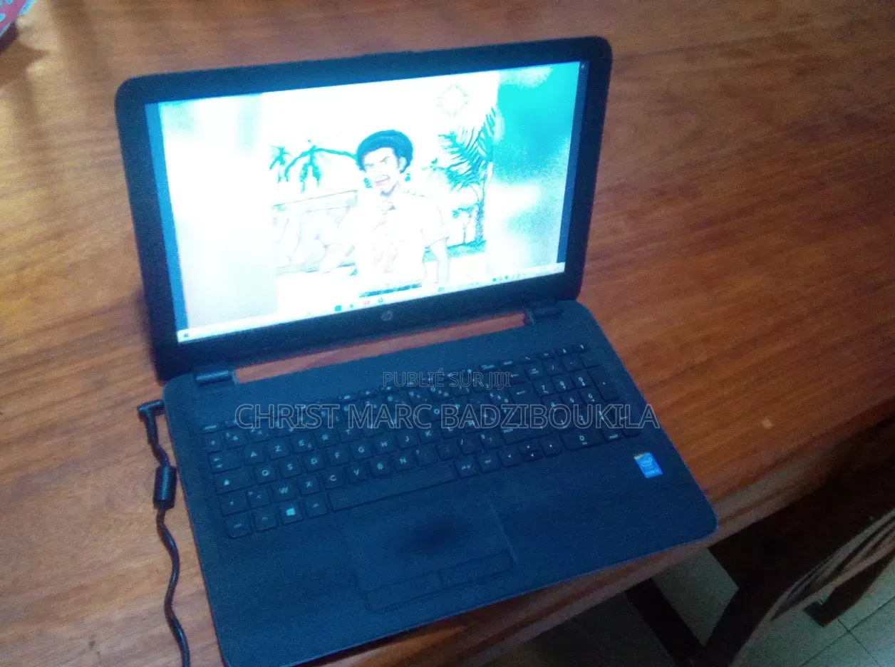 Ordinateur portable HP 14-dq1025cl 256GB Intel Core i3 HDD+SSD 750GB