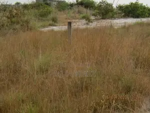 Parcelle Au Quartier Kombo Matadi