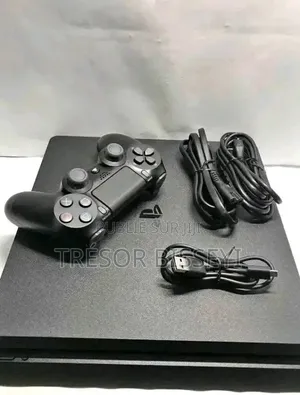 Console PS4 Pro Slim Et Fat d'Occasion d'Europe À Vendre