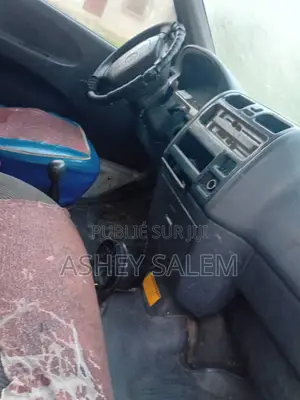 Toyota HiAce 2009 Blue