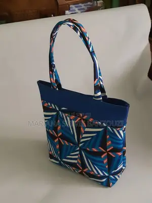 Sacs À Vendre Au Prix De 6000frs