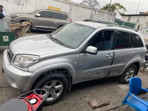 Toyota RAV4 2015 Gris