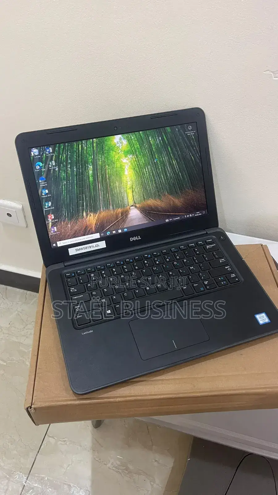 Nouveau Ordinateur portable Dell 14 Premium 8GB Intel Core i3 HDD 500GB