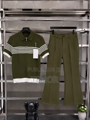 Vente Des Vêtements Hommes, Stylé Et Elegance