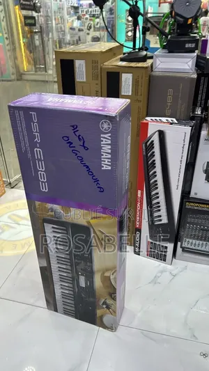 *Piano Professionnel Yamaha PSR E383* État Neuf Dans Carton -